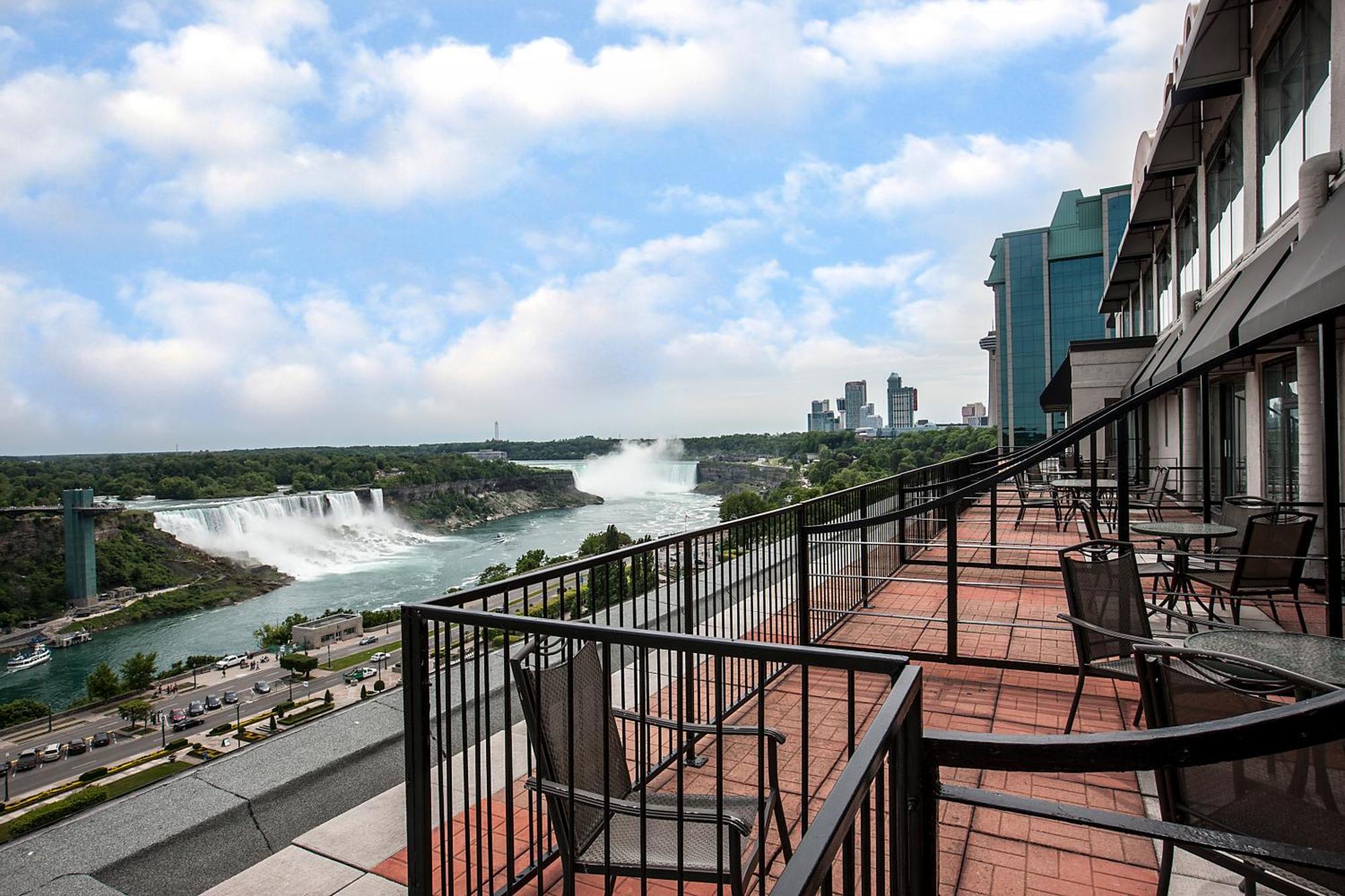 The Brock Niagara Falls Fallsview, Tapestry By Hilton Exteriér fotografie